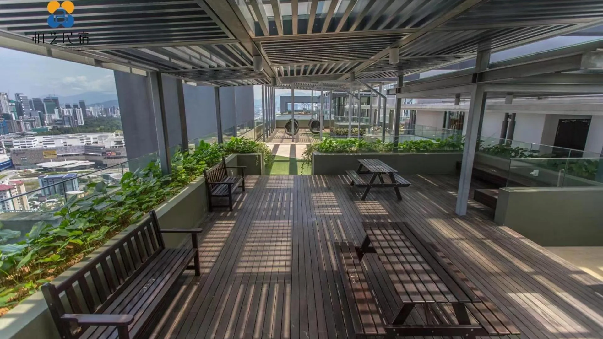 V Residence 2R2B At Sunway Velocity By Bai Yi # 0813A Kuala Lumpur Apartment